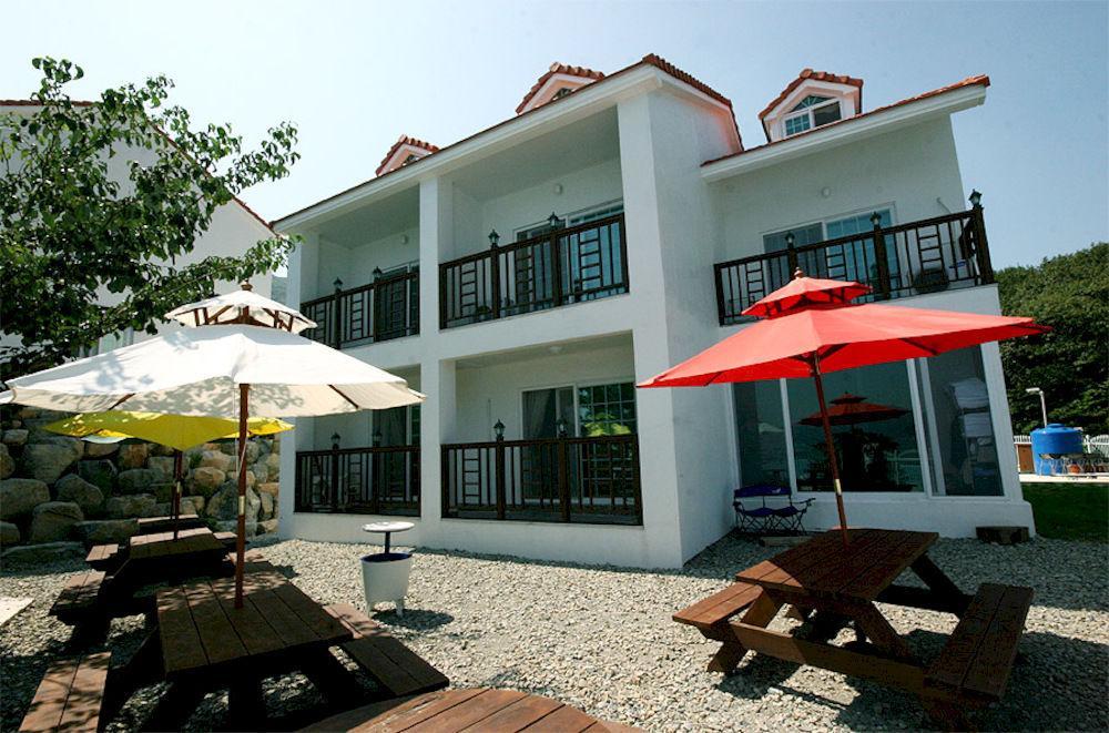 Ever Green Pension Geoje Εξωτερικό φωτογραφία